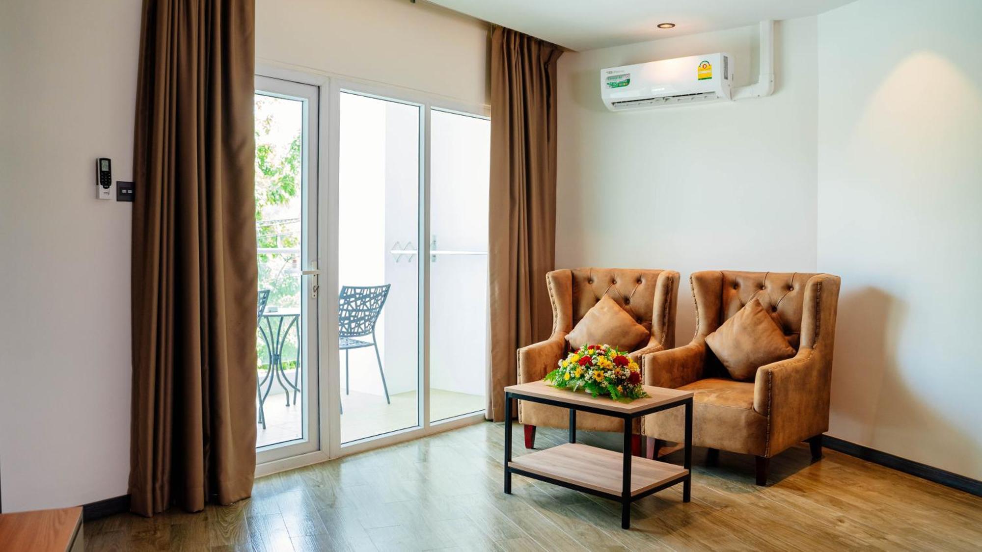 T Pattaya Hotel By Pcl Luaran gambar