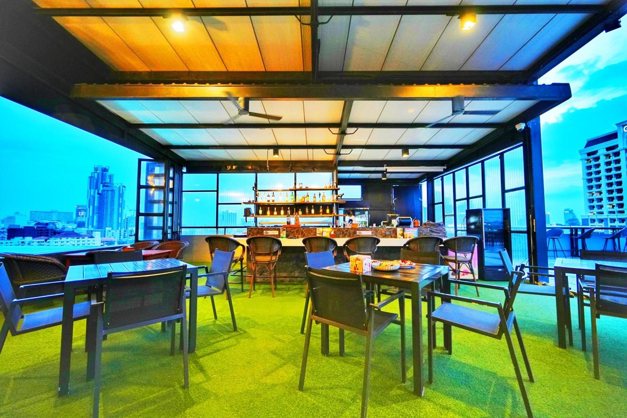 T Pattaya Hotel By Pcl Luaran gambar