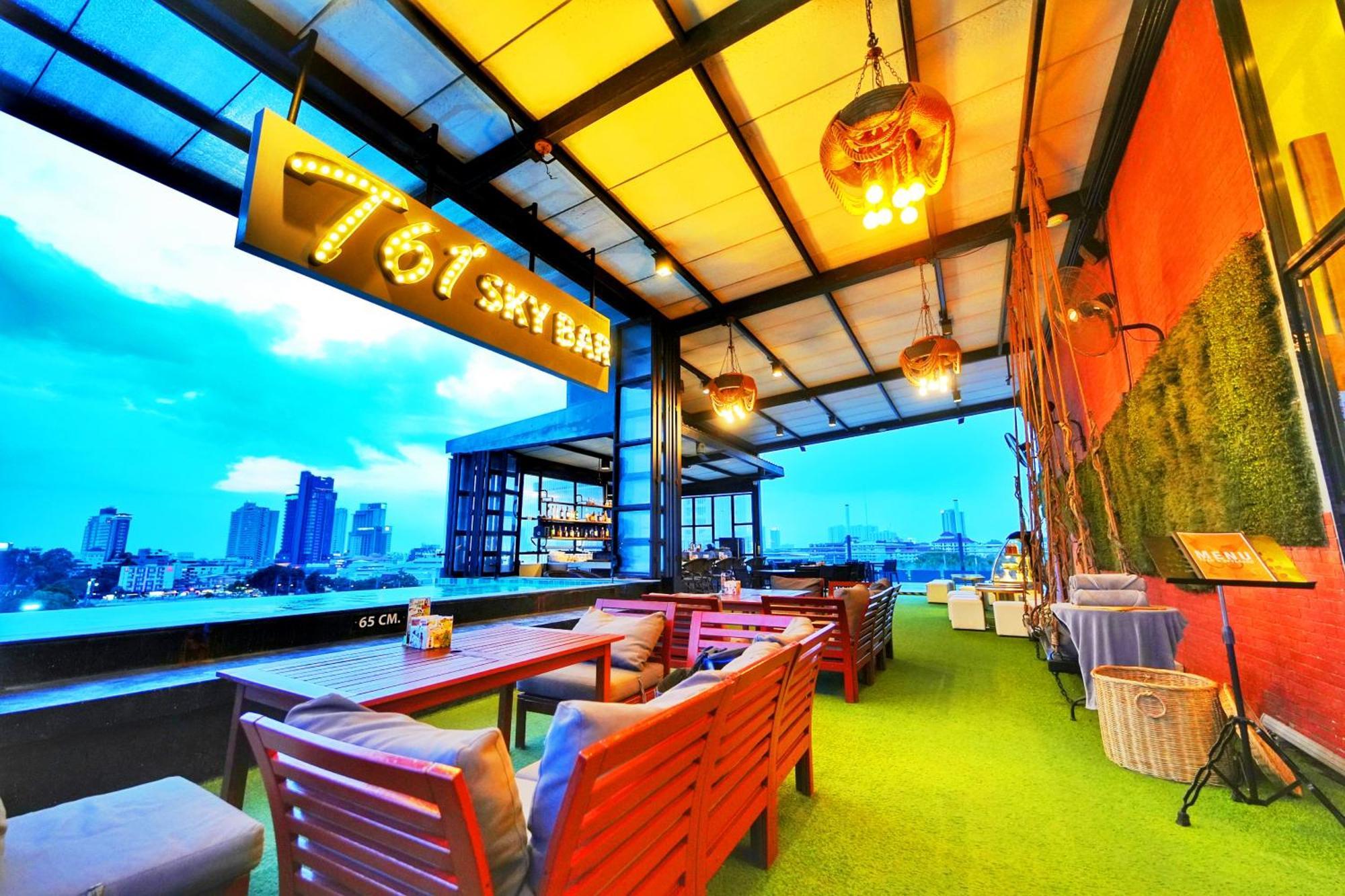 T Pattaya Hotel By Pcl Luaran gambar