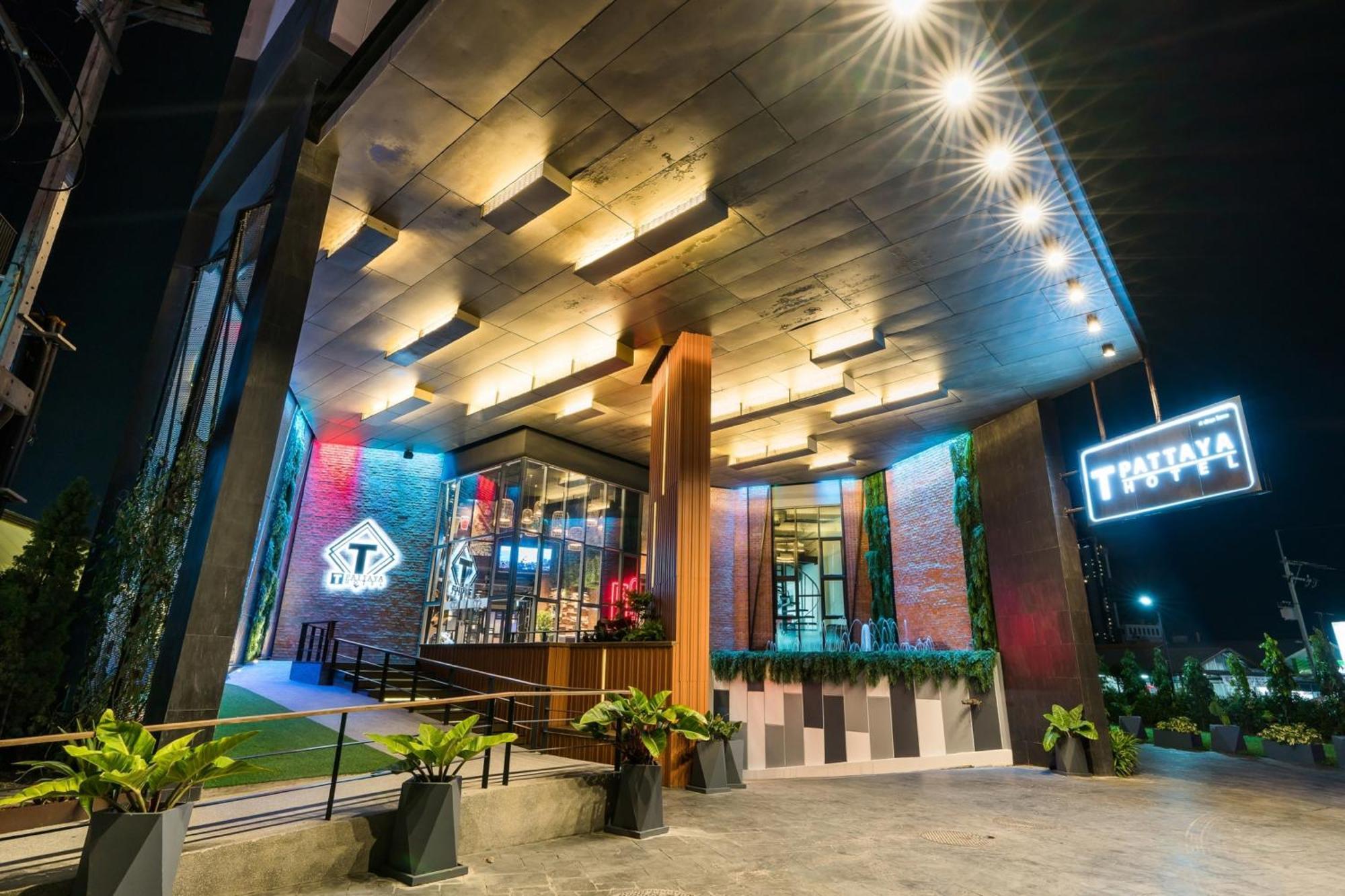 T Pattaya Hotel By Pcl Luaran gambar